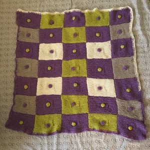 Hand Knit Lovely Baby/Kids Blanket 48 by 52 “